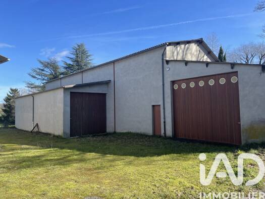 Immeuble à vendre 175 000 € 826 m² Rignac 12390