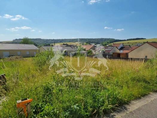 Terrain constructible viabilisé à vendre 17 900 € 594 m² de terrain Sommedieue 55320