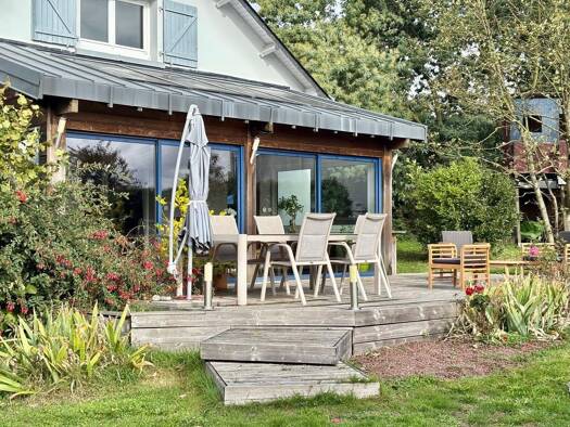 Maison à vendre 380 000 € 4 chambres 167 m² 1 026 m² de terrain Montaigu-Vendée 85600