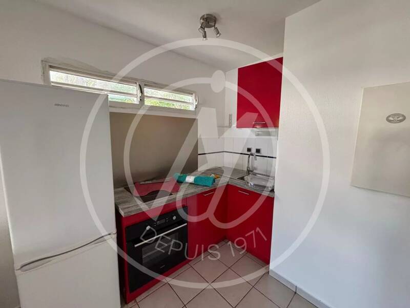 Maison à louer, 36m², LES ABYMES