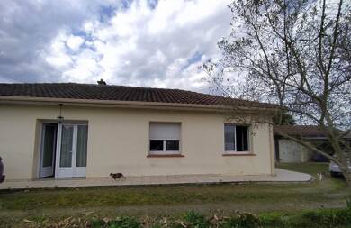 Maison de plain-pied à vendre 193 000 € 5 pièces 3 chambres 116 m² 503 m² de terrain Pontacq 64530