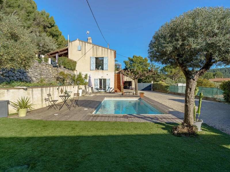 Maison à vendre, 152m², CUGES LES PINS
