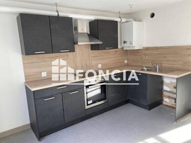 Appartement à louer 505 € 2 pièces 1 chambre 61,3 m² 3ème étage Le Centre-Centre Ville Roanne 42300