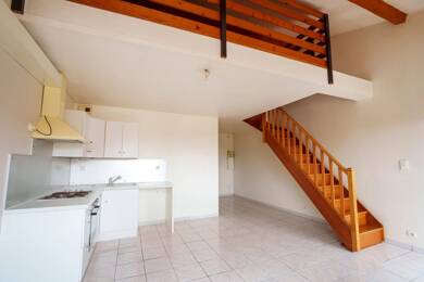 Appartement à vendre 132 000 € 3 pièces 1 chambre 57 m² Dernier étage, Étage 2/2 Trepade Fonsorbes 31470