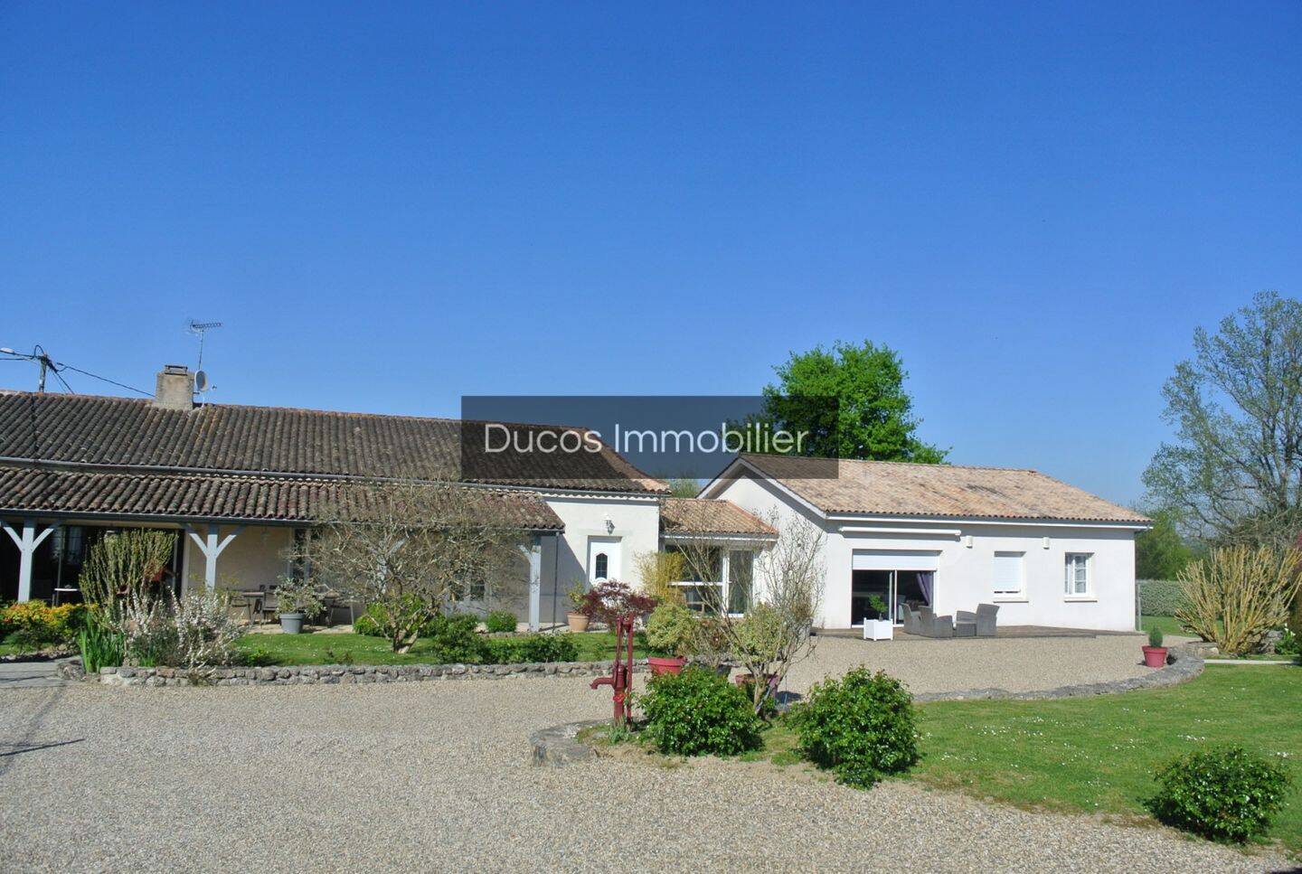 Maison à vendre, 273m², MAUVEZIN SUR GUPIE