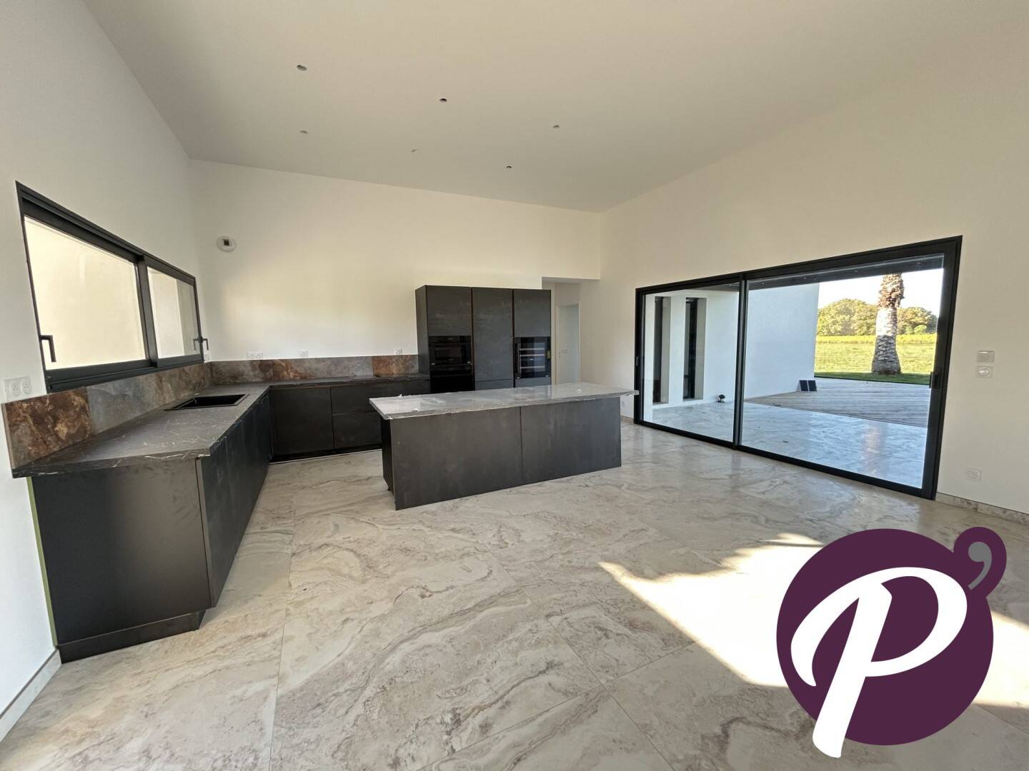 Maison à vendre, 156m², SAINT LAURENT DES VIGNES