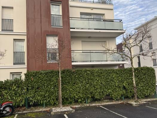 Appartement à vendre 149 000 € 1 pièce 33 m² RDC/3 Eysines 33320