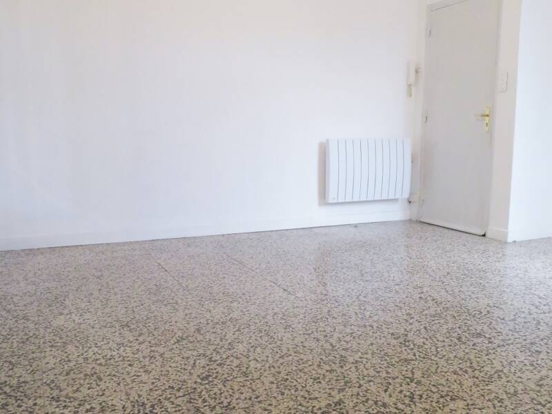 Maison à louer, 48m², NIMES