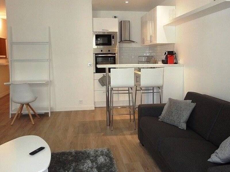 Maison à louer, 32m², PARIS 16E