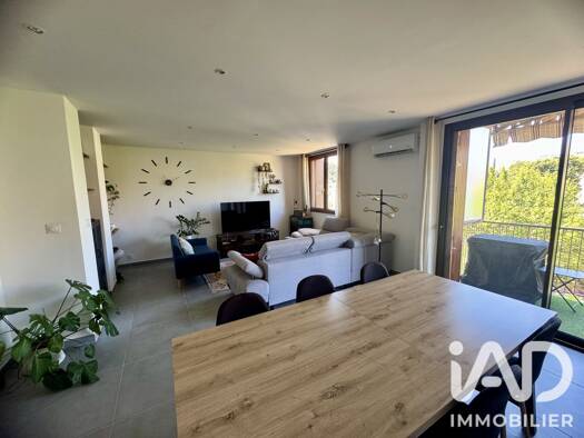 Appartement à vendre 259 000 € 4 pièces 2 chambres 67 m² Étage 4/5 Les Ameniers Toulon 83000