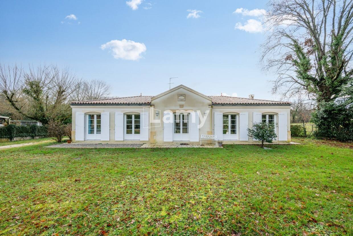 Maison à vendre, 180m², MONTUSSAN
