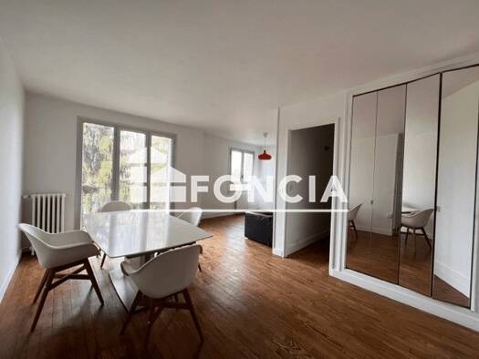 Appartement à louer 1 261 € 3 pièces 2 chambres 64,4 m² Étage 3/4 Bord de Seine-Les Martinets Rueil-Malmaison 92500