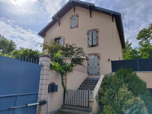Maison à vendre 399 500 € 5 pièces 3 chambres 211 m² 30 000 m² de terrain Nomexy 88440