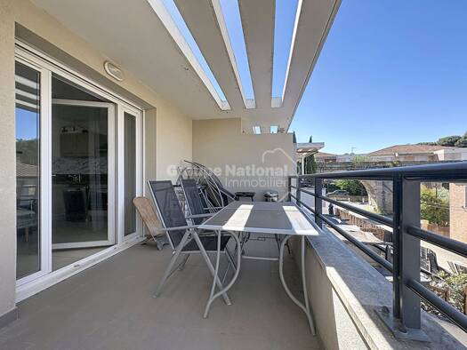 Appartement à vendre 152 000 € 2 pièces 1 chambre 38,87 m² 1er étage Saint Chamas Nord Saint-Chamas 13250