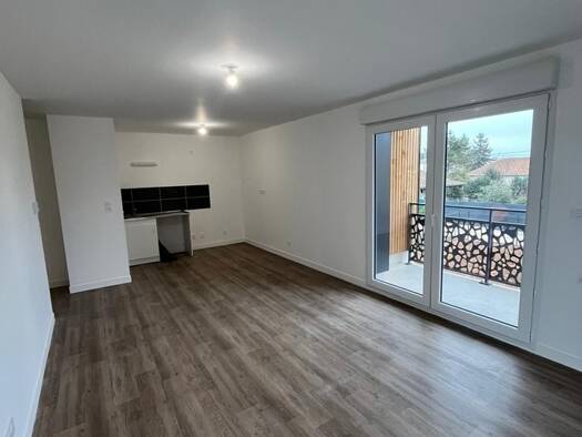 Appartement à louer 735 € 3 pièces 57,8 m² 1er étage Poitiers Ouest-Demi Lune-République-Bel Air Poitiers 86000