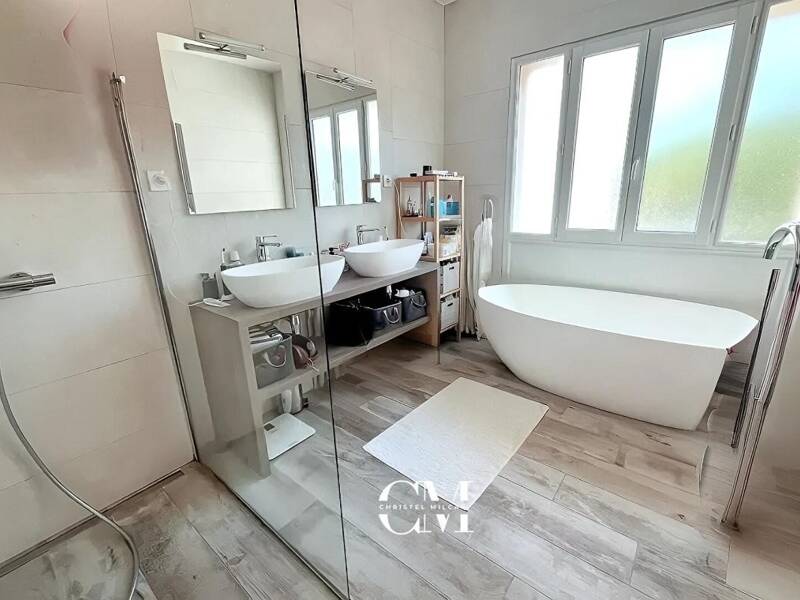 Maison à vendre, 240m², BORDEAUX