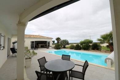 Maison de plain-pied à vendre - Neuf 808 500 € 5 pièces 3 chambres 200 m² 2 000 m² de terrain Arces 17120