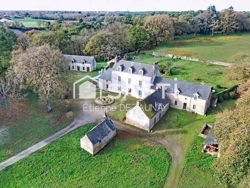 Maison à vendre, 420m², SAINT JEAN LA POTERIE