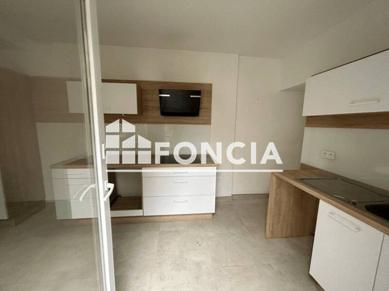 Maison à louer, 87m², NIMES