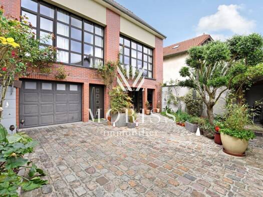 Maison à vendre 880 000 € 6 pièces 3 chambres 182 m² Centre Ville Est Ivry-sur-Seine 94200