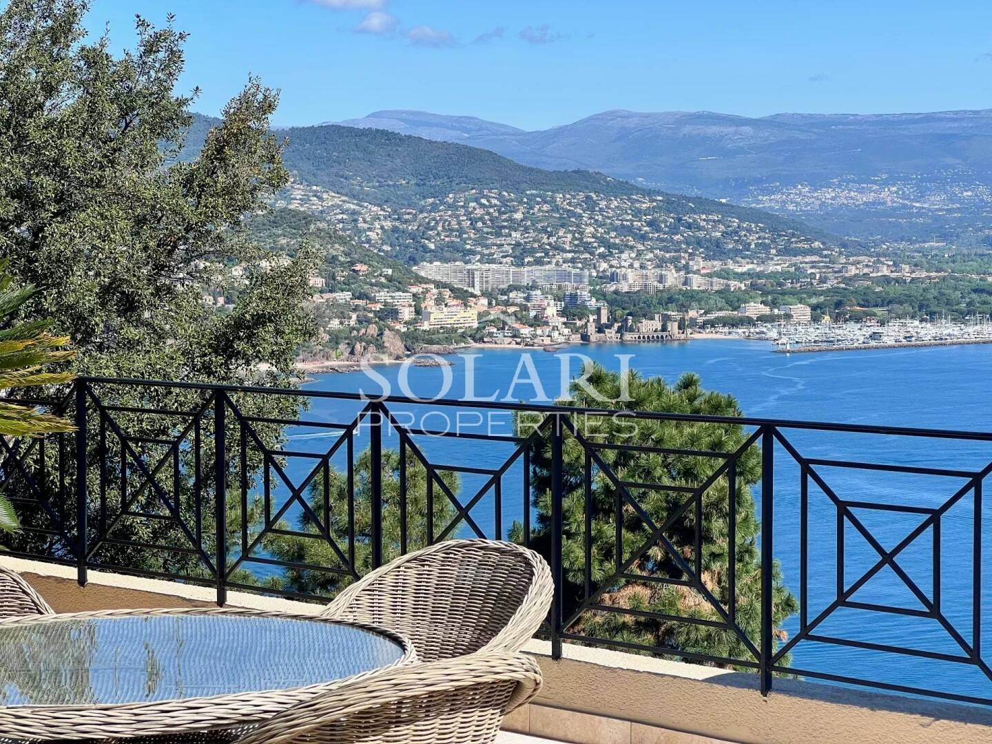 Maison à vendre, 180m², THEOULE SUR MER
