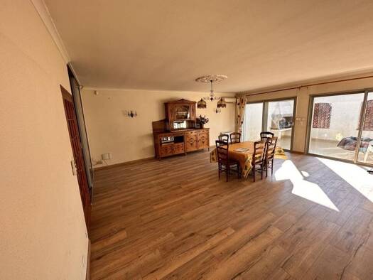 Maison à louer 750 € 3 pièces 2 chambres 100 m² Cazouls-lès-Béziers 34370