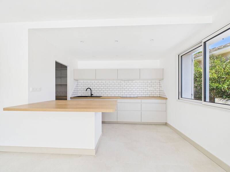 Maison à louer, 208m², SANTA MARIA DI LOTA