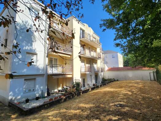 Appartement à vendre 161 000 € 2 pièces 1 chambre 49 m² Étage 1/4 Nord-Beauséjour Saint-Herblain 44800