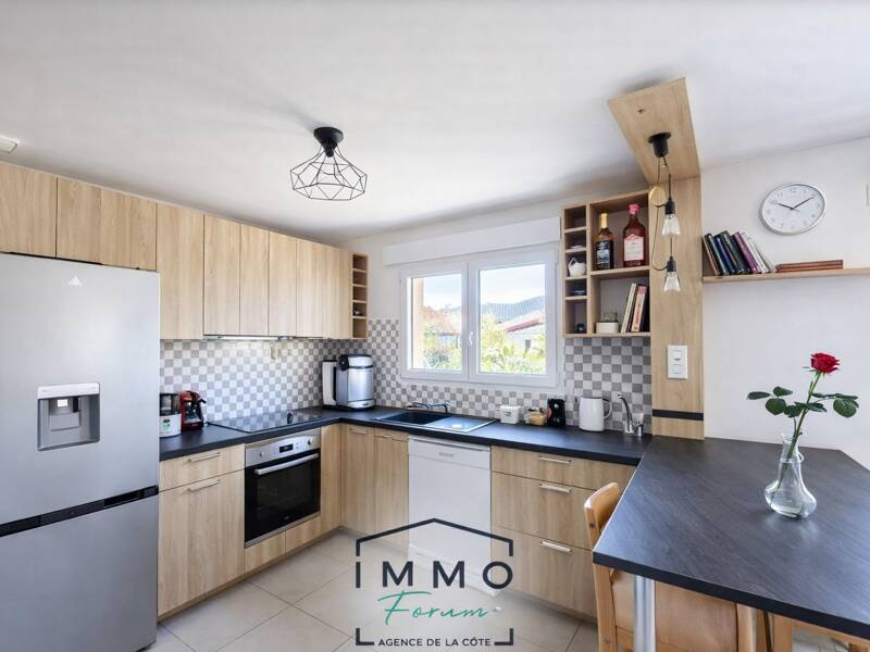 Maison à vendre, 122m², ENSUES LA REDONNE