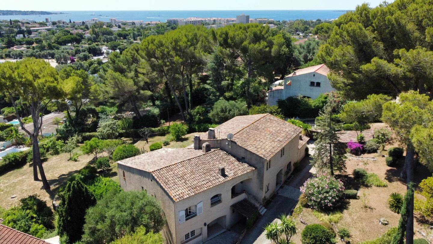 Maison à vendre, 352m², ANTIBES