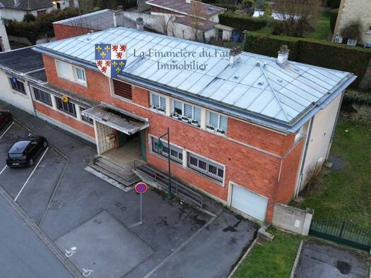 Immeuble à vendre 580 000 € 350 m² Gueux 51390