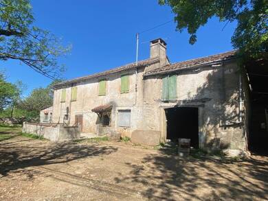 Maison à vendre 98 000 € 7 pièces 3 chambres 130 m² 1 800 m² de terrain Caylus 82160