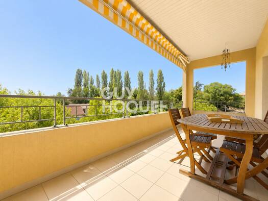 Appartement à vendre 245 000 € 3 pièces 2 chambres 78,1 m² Étage 3/3 Crepieux Rillieux-la-Pape 69140