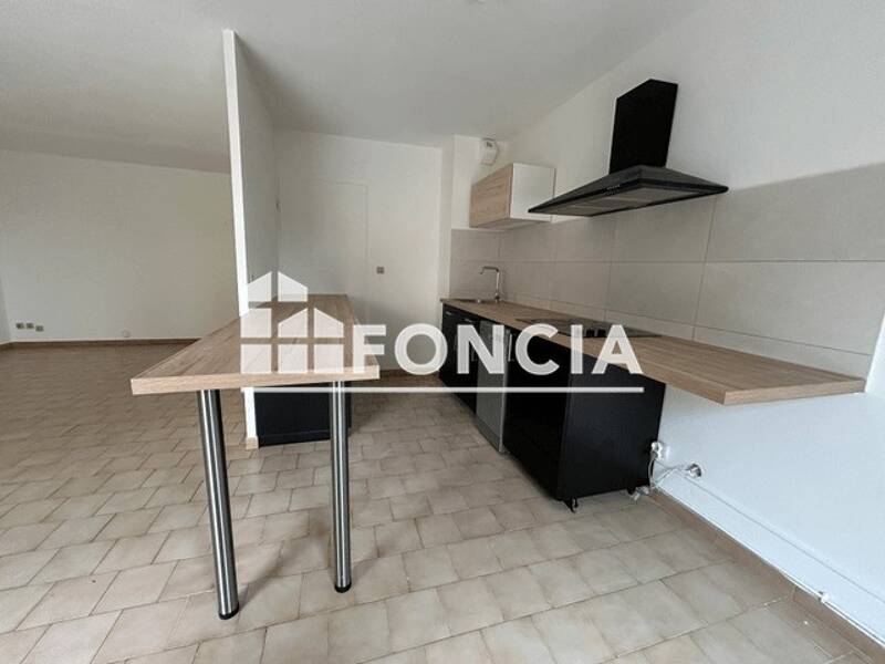 Maison à louer, 68m², SAUSSET LES PINS