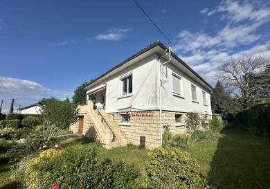 Maison à vendre 249 900 € 9 pièces 5 chambres 189 m² 1 251 m² de terrain Pineuilh 33220