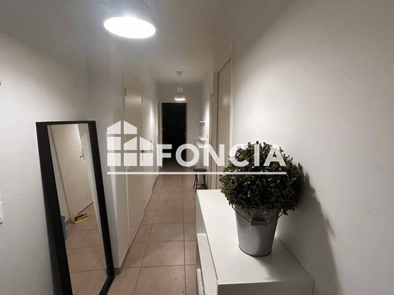 Maison à louer, 68m², LYON 8E