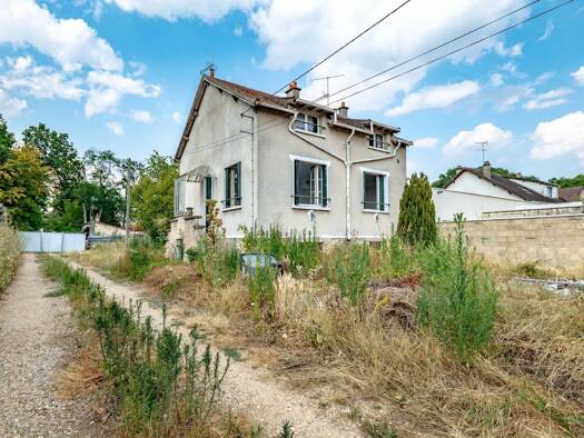 Maison à vendre 185 000 € 7 pièces 105 m² 587 m² de terrain Bois et Forêt de Fontainebleau Dammarie-les-Lys 77190