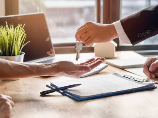 Local commercial avec bail commercial 23 000 € 35 m² de surface de vente Sud Est Mordelles 35310