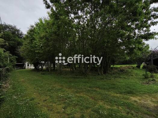 Terrain constructible viabilisé à vendre 139 990 € 1 989 m² de terrain Le Hinglé 22100