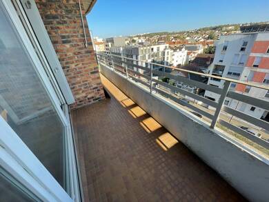 Appartement à vendre 129 000 € 2 pièces 1 chambre 44 m² Étage 6/7 Livry Gargan 93190