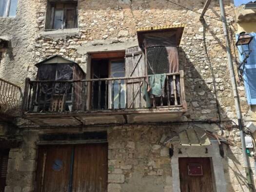 Maison à vendre 150 000 € 3 pièces 2 chambres 81 m² Centre Ville Saint-Maximin-la-Sainte-Baume 83470