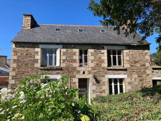 Maison à vendre 241 500 € 6 pièces 4 chambres 120 m² 1 073 m² de terrain Ploubazlanec 22620