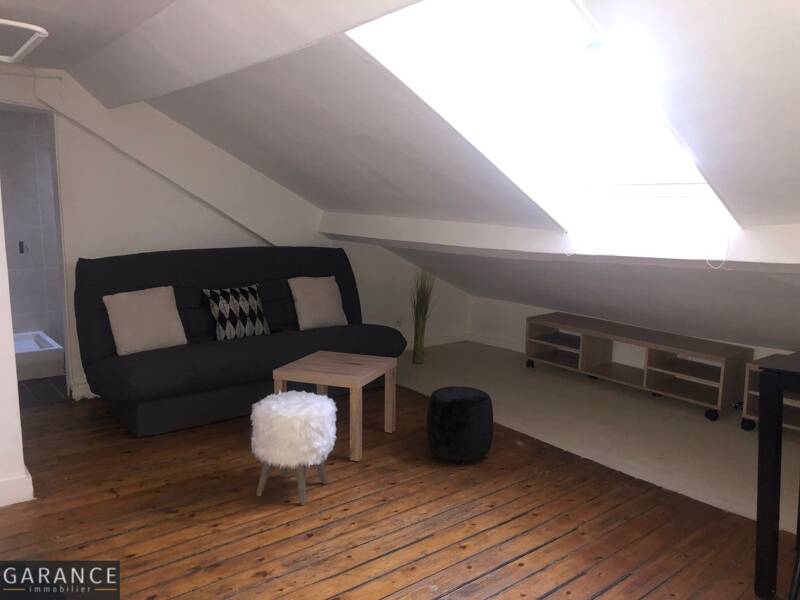 Maison à louer, 20m², PARIS 17E
