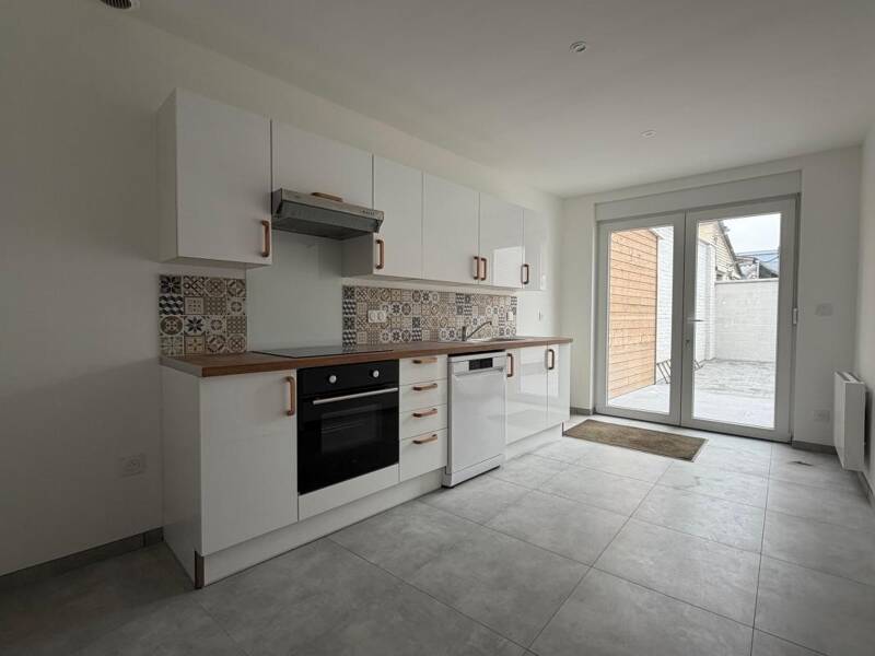 Maison à louer, 93m², SAINT AMAND LES EAUX