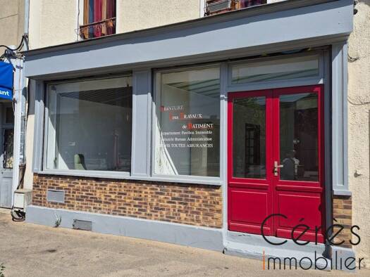 Local commercial à vendre 166 000 € 26 m² de surface de vente Les Lilas 93260