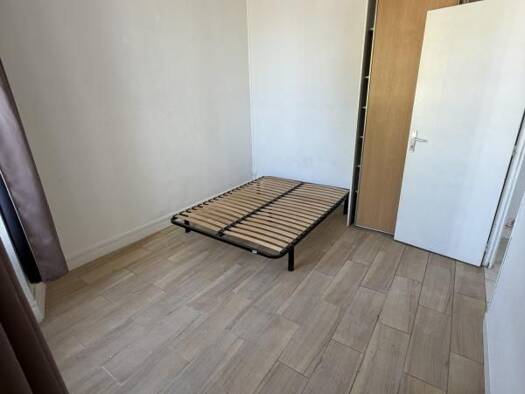 Appartement à louer - logement étudiant 470 € 2 pièces 1 chambre 34 m² Étage 1/3 Poincaré-Foch-Anatole France Nancy 54000