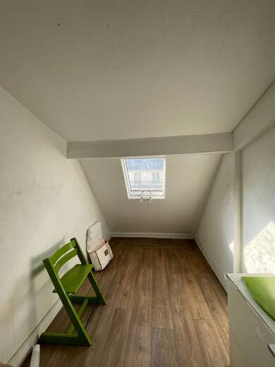 Appartement à vendre 44 800 € 1 pièce 7 m² Dernier étage, Étage 6/6 Paris 10ème 75010