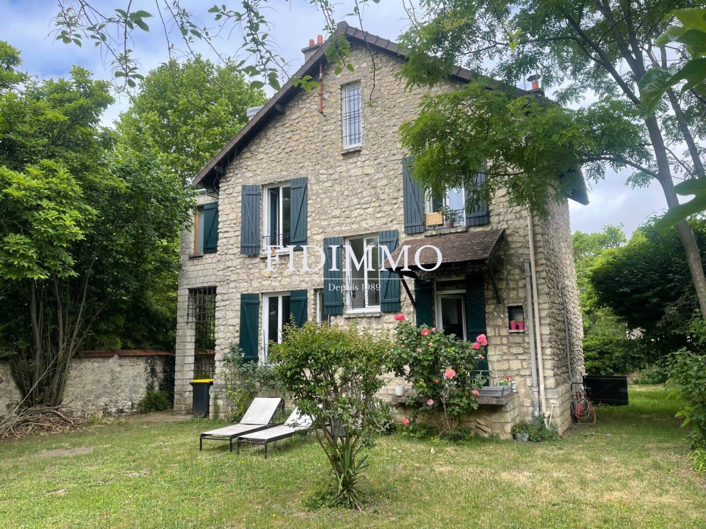 Maison à vendre, 221m², SAINT MAUR DES FOSSES