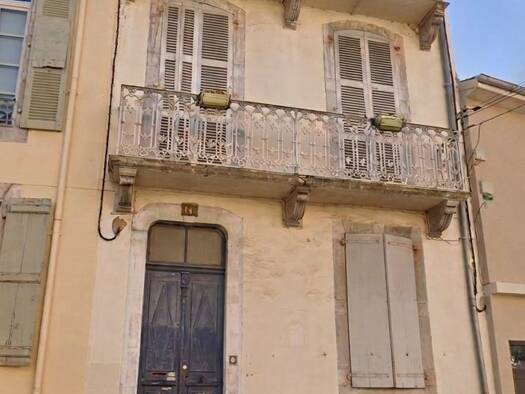 Maison de ville à vendre 267 500 € 11 pièces 8 chambres 260 m² Secteur Thermal Bagnères-de-Bigorre 65200