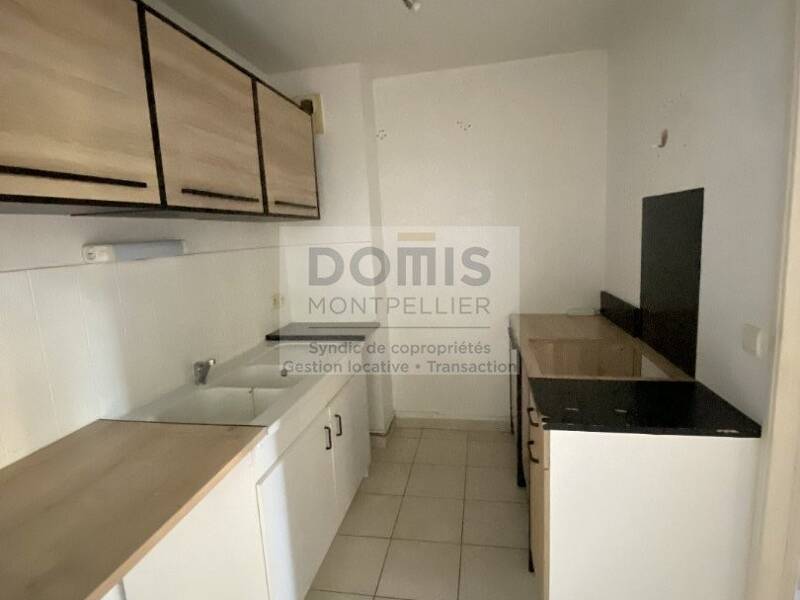 Maison à louer, 83m², MAUGUIO